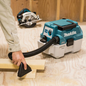Aspirateur Makita 18V