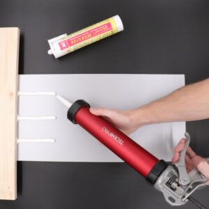 Pistolet é silicone professionnel